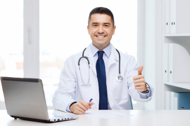 Dr. Haeckel Cabral aborda a bichectomia, suas indicações e controvérsias.