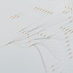 Rede digital abstrata com conexões luminosas que representam o fluxo e o processamento de dados.